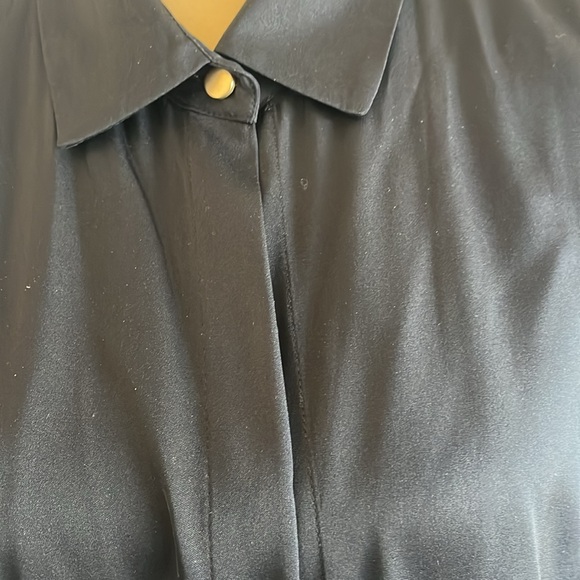 Donna Karan silk black shirt in L size. - Picture 2 of 5